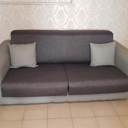 Casa Vacanza Dinastia Borbone - Centro Storico Νάπολη Εξωτερικό φωτογραφία